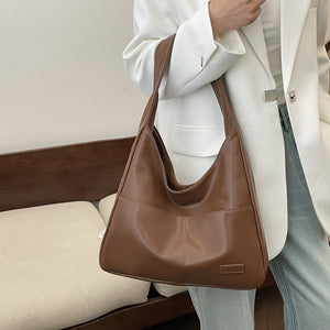 Thepremiumleather Retro Hobo Bag